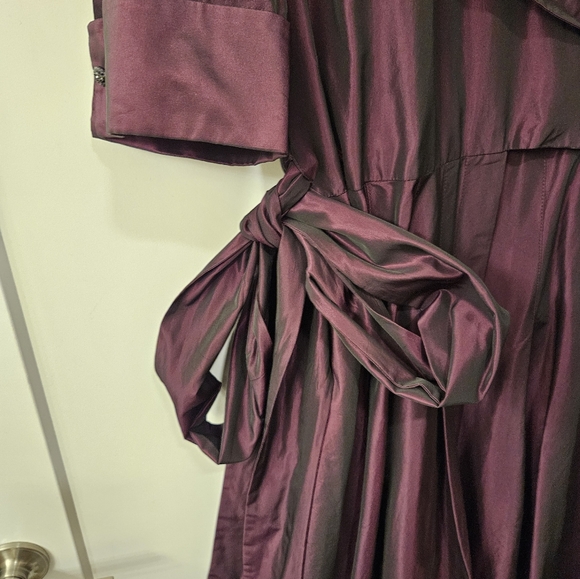 NWT - Satin Taffeta Jones New York "Merlot" Iridescent Midi Dress - Size 16 - Picture 16 of 16
